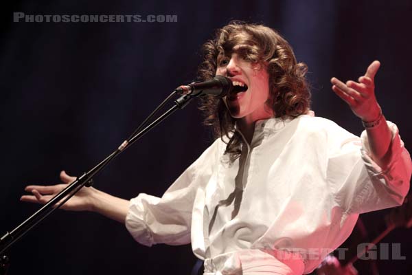 ALDOUS HARDING - 2019-05-30 - NIMES - Paloma - Grande Salle - Hannah Sian Topp